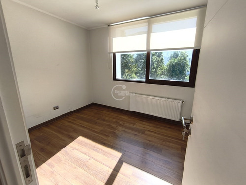 Espectacular Casa En Venta De 3 Dorm. En Chicureo