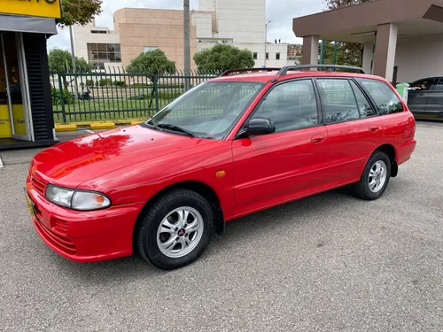 Mitsubishi Lancer 1.6 Glxi