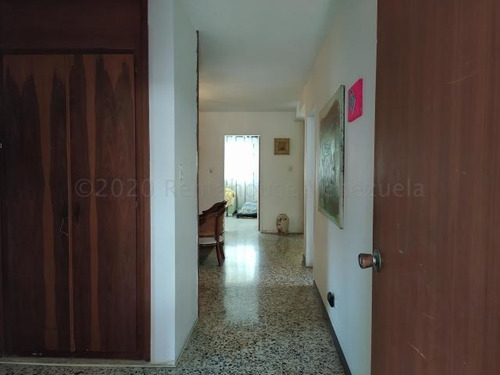 Imagen 13 de 19 de Casa Quinta En Venta Urb Andrés Bello, Maracay - Aragua 22-13325 Hc