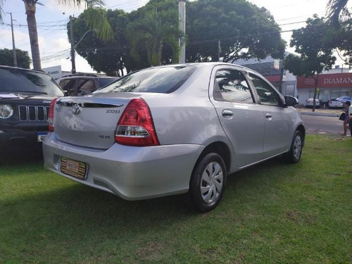 Imagem 4 de 9 de Toyota Etios Xs Sedan 1.5 Flex 16v 4p Aut.