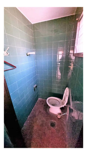 Imagen 8 de 14 de Locales En Esquina - Alquiler