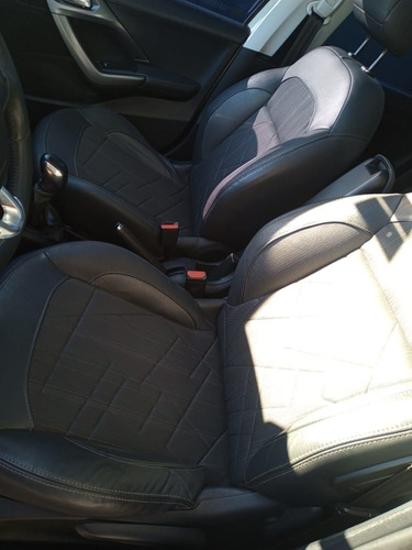 Peugeot 208 Felline Pack Cuir 2016 Impecable!!!!