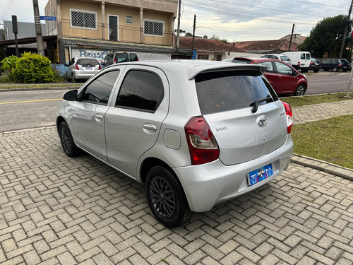 Toyota Etios 1.3 16v X 5p