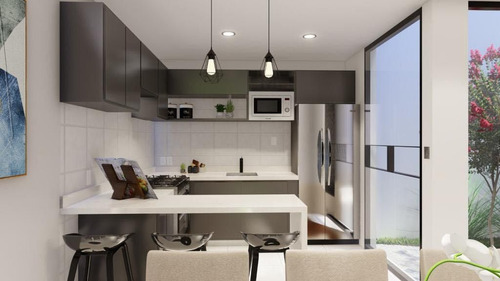 Casa En Venta Con Estudio En Cañadas ,tres Marías