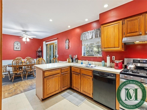 Imagem 5 de 14 de Casa Com Uma Ótima Área Verde. - Ca00465 - 70373928