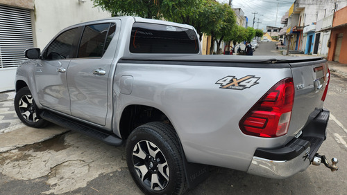 Toyota Hilux 2.8 Tdi Srx Cab. Dupla 4x4 Aut. 4p