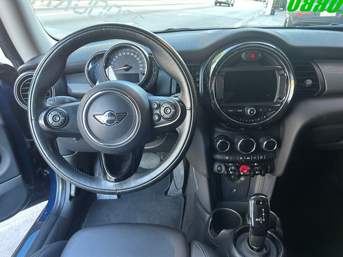Mini Cooper Cooper 1.5 (Aut)