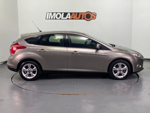 Imagen 8 de 14 de Ford Focus 3 1.6 S 5p Mt 2014-imolaautos