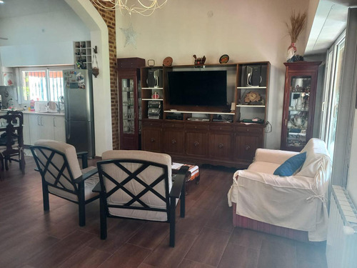 Excelente Casa Quinta A La Venta En Mercedes -apta Credito