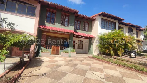 Venta De Linda Casa En Pampatar, Conjunto Cerrado. Isla De Margarita. Cao