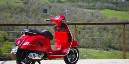 Imagen 10 de 13 de Scooter Vespa Piaggio 300 Super 2023 - Entrega Inmediata