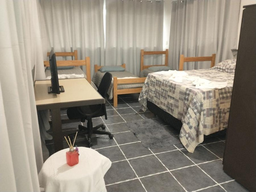 Imagem 3 de 8 de Sobrado Para Venda Por R$2.200.000,00 Com 570m², 4 Dormitórios, 3 Suites E 2 Vagas - Vista Linda, Bertioga / Sp - Bdi35769