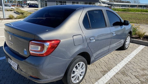 Renault Logan Expression 1.6 2017