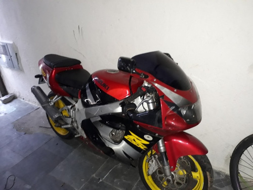 Suzuki Gsxr Sred 750