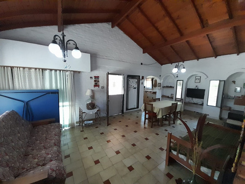 Venta Casa Quinta 3 Amb 2 Lotes Con Piscina