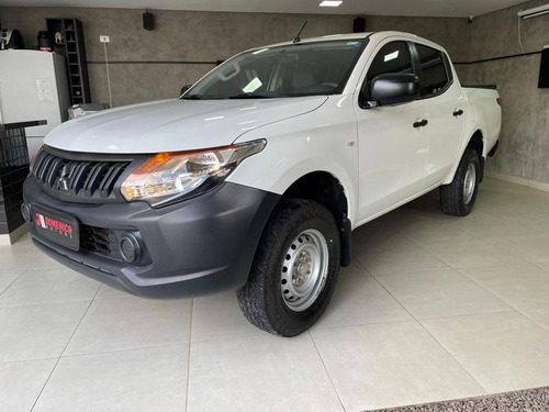 Mitsubishi L200 Triton Sport Gl 2.4