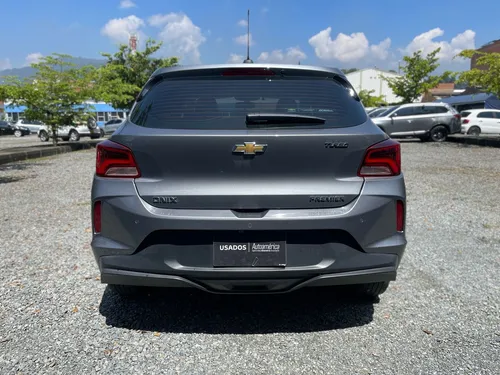 Chevrolet Onix 1.0T Premier Hatch At