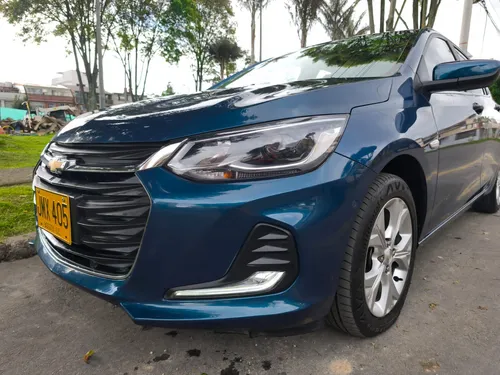 Chevrolet Onix 1.0T Premier Sedan At