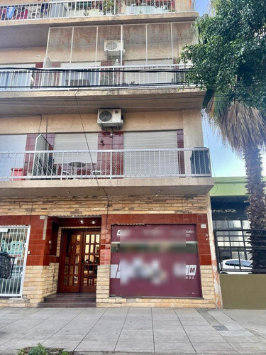 Local- America 4500-villa Ballester