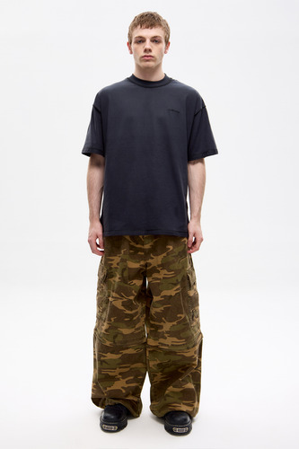 Remera Bullbenny Regular Fit Estructura Manga Corta Bordada