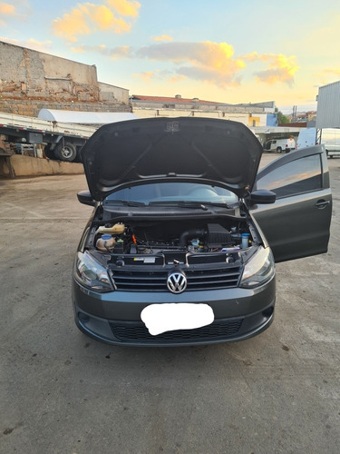 Volkswagen Fox 2014 1.6 Vht Total Flex 5p
