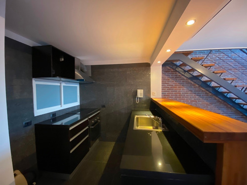 A Estrenar! En Complejo Diamantis Plaza Lofts & Towers