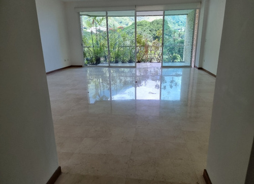Imagen 3 de 17 de Vendo Apto 160m2 4h/4b/2p La Castellana 9014