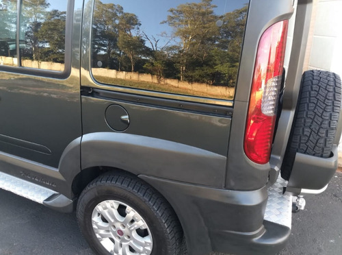 Fiat Doblo 2011 1.8 16v Adventure Locker Flex 5p