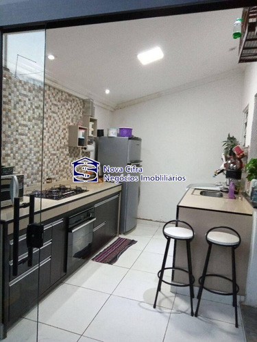 Imagem 4 de 9 de Casa 2 Dormitórios Reformada Em Condomínio Fechado - Vila Das Flores - C2055