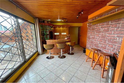 Imagen 10 de 20 de Precio Rebajado!! Amplia Casa Con Piscina