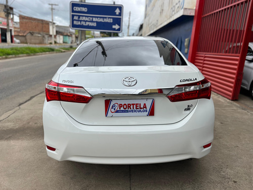 Toyota Corolla 2.0 16v Xei Flex Multi-drive S 4p