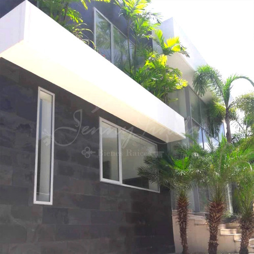 Imagen 4 de 14 de Venta Espectacular Casa En El Castaño Maracay