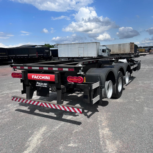 Carreta Bug Porta Container Facchini 12 Pinos 40 Pés 2025