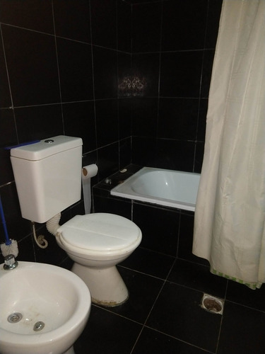 Vende Ph 5 Amb. Patio, Cochera Terraza