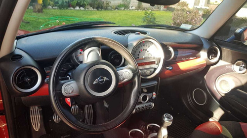 Imagen 7 de 14 de Mini Cooper S 2009 1.6 Jcw 211cv