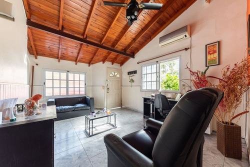 Venta Casa 5 Ambientes + Depto En Villa Martelli