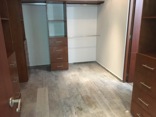 Imagen 19 de 28 de Departamento En Venta Y Renta En Lomas Altas