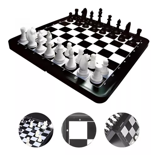 Jogo de xadrez completo, confeccionados em plástico e c