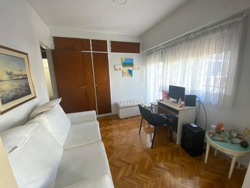 Imagen 3 de 13 de Venta Departamento 3 Ambientes Cochera Sobre Av. Rivadavia