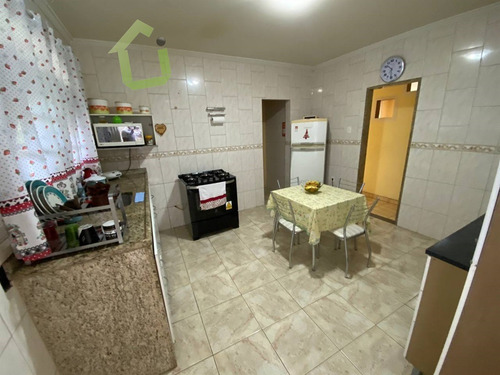 Imagem 7 de 18 de Aluguel - Casa Com 4 Quartos No Centro De Nova Iguaçu