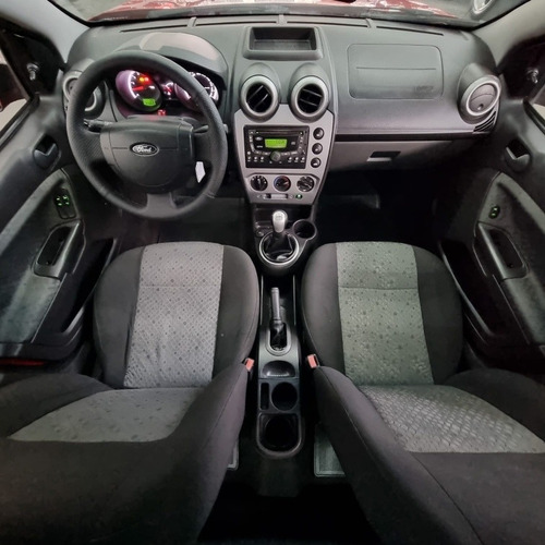 Imagem 8 de 15 de Ford Fiesta 2014 1.0 Rocam Se Plus Flex 5p