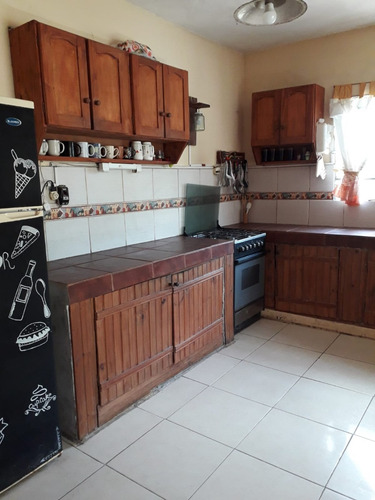 Imagen 6 de 14 de Venta Casa 4 Dormitorios 2 Baños Parrillero Las Toscas Sur