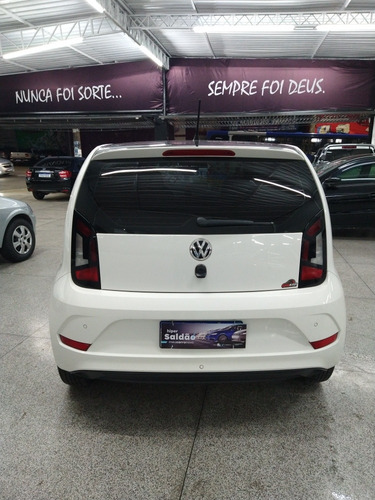 Imagem 8 de 15 de Volkswagen Up! 2018 1.0 Move 5p