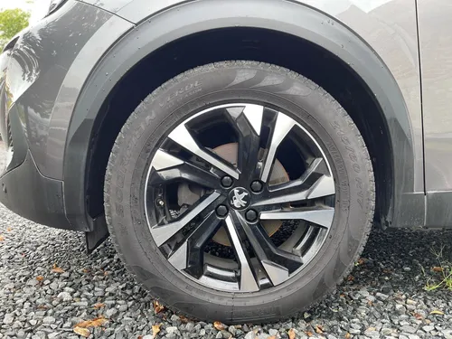 Peugeot 2008 1.2 Allure