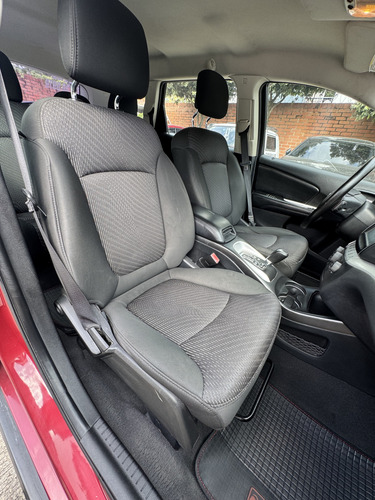 Dodge Journey 2.4 5 Puestos 2.4 Modelo 2011