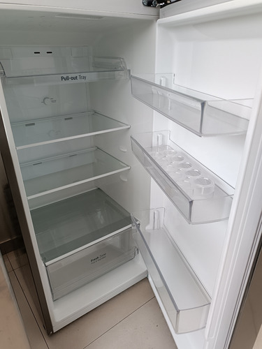 Refrigeradora LG Top Freezer Gt26bpp 264l Plateada (Usado)