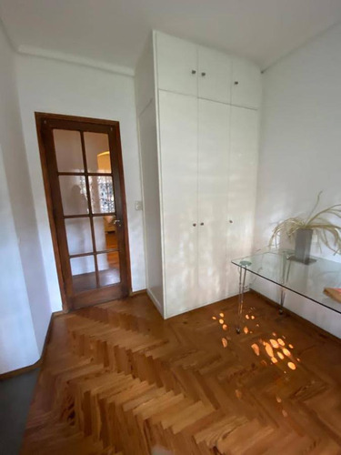 Casa 5 Amb. Reciclada En V. Lopez