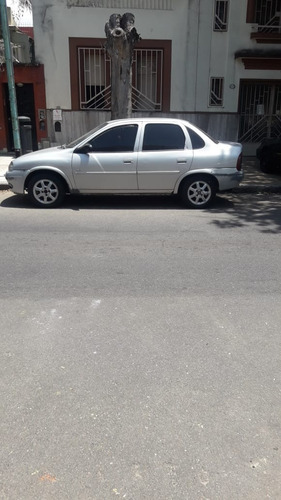 Chevrolet Corsa 1997 $145.000