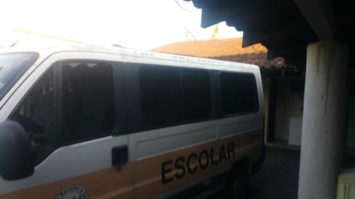 Peugeot Boxer Minibus 2.3 Hdi 330m Médio 15l 5p 2012