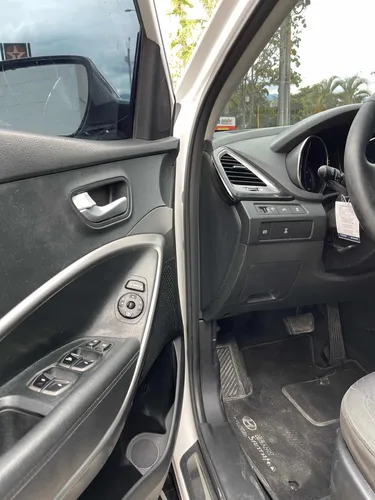 Hyundai Santa Fe 3.3 4x4 Gasolina